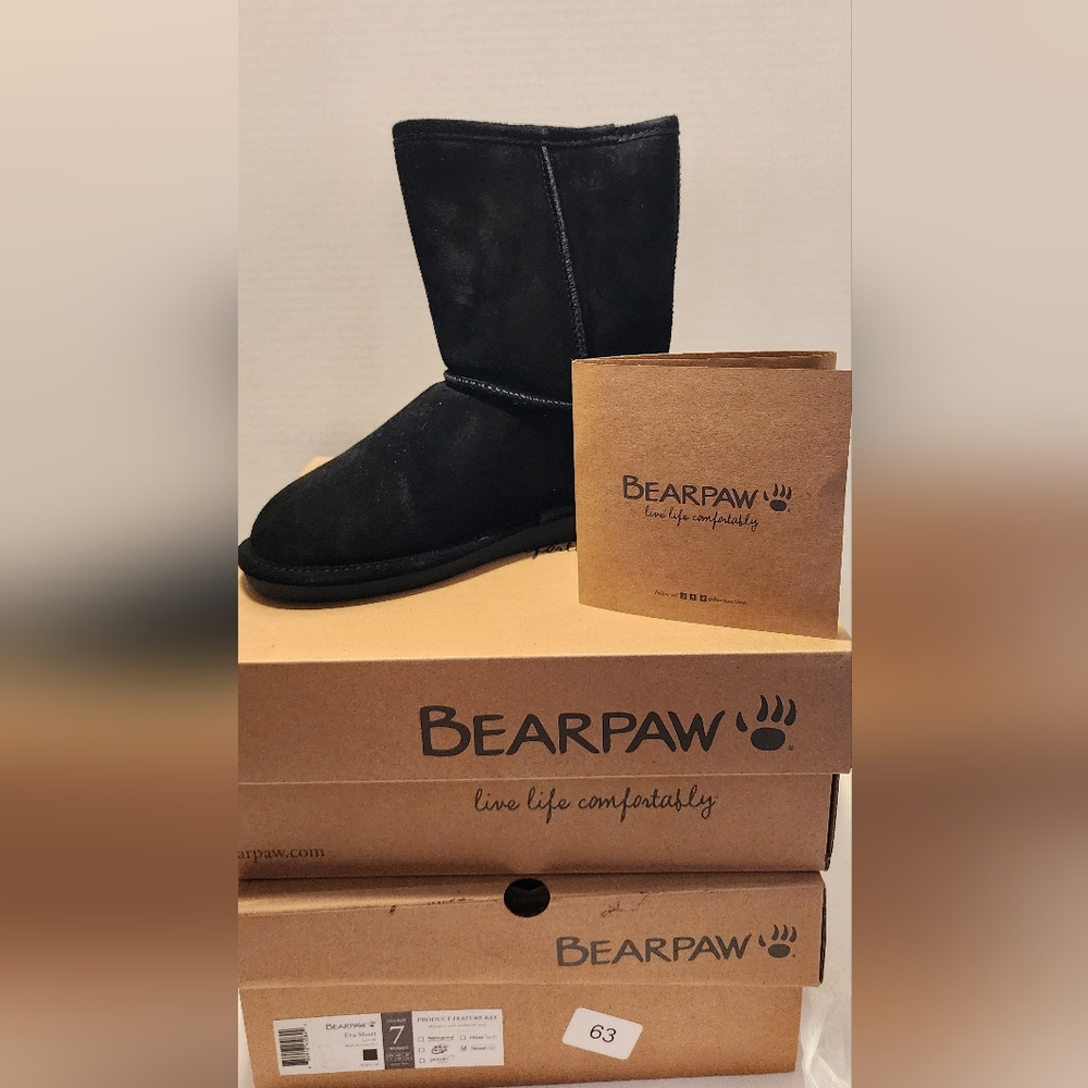 Bearpaw Black Suede Boots NIB